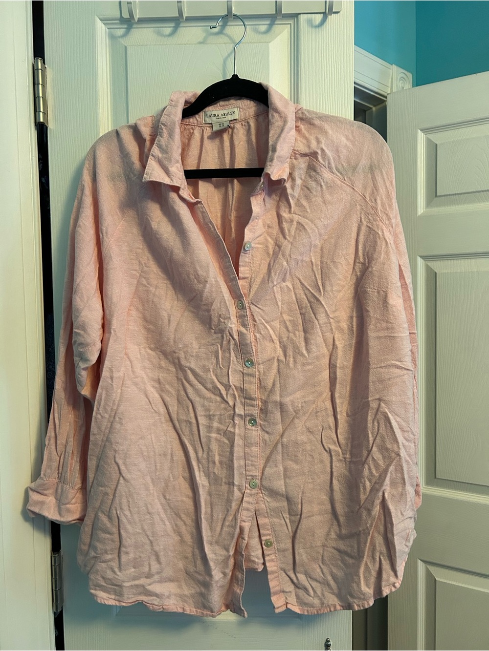 Laura Ashley Soft Pale Pink Women's Button-Front Blouse